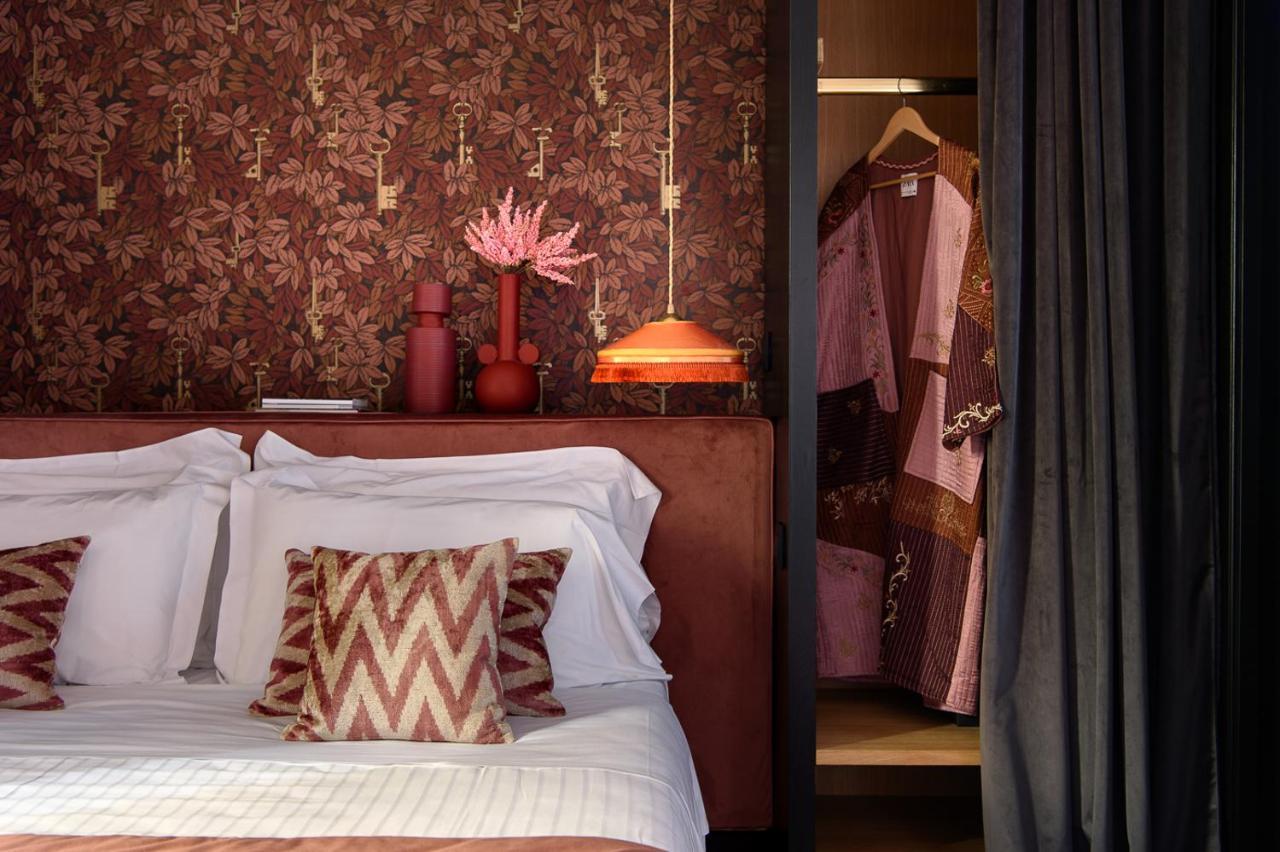 Velona'S Jungle Luxury Suites Florencia Exterior foto