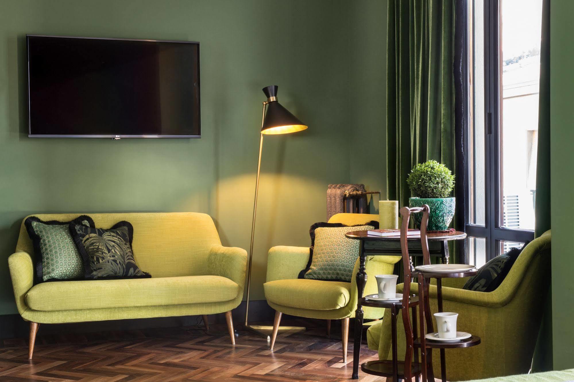 Velona'S Jungle Luxury Suites Florencia Exterior foto